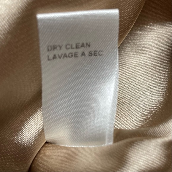 Mark & James by Badgley Mischka Gold Metallic Silk Tiered Cocktail Dress Size 4 - Picture 6 of 15